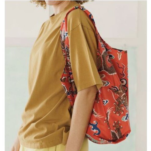 NWT Standard Baggu - The Met - Dragon - Picture 2 of 5
